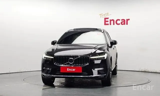 VOLVO XC60 B6 ULTIMATE BRIGHT 2022