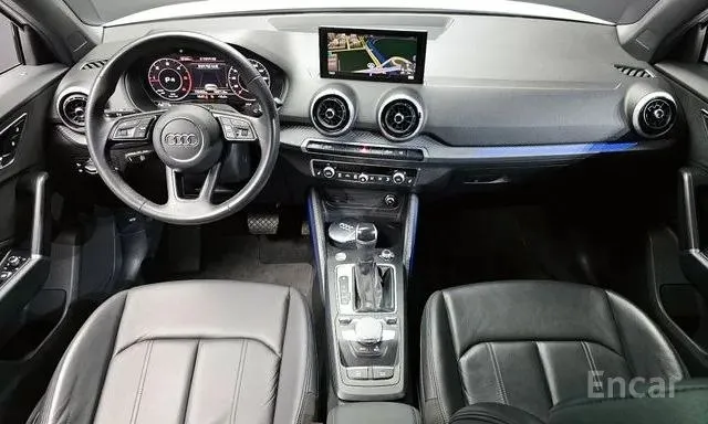 AUDI Q2 PREMIUM 2023
