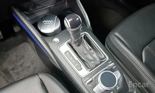 AUDI Q2 PREMIUM 2023