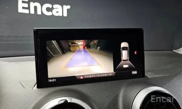 AUDI Q2 PREMIUM 2023