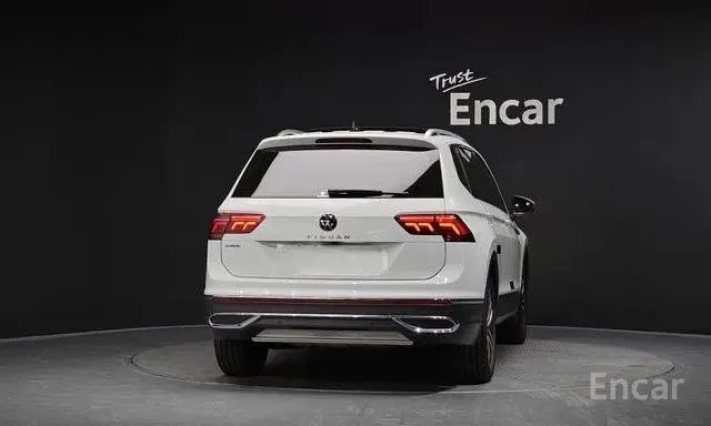 VOLKSWAGEN TIGUAN ALLSPACE 2022
