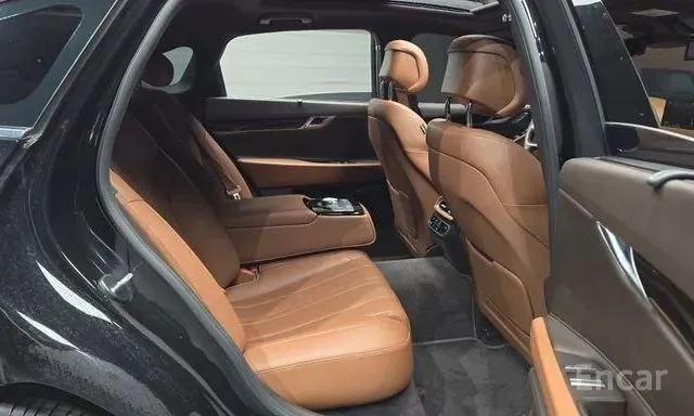 GENESIS G80 2023