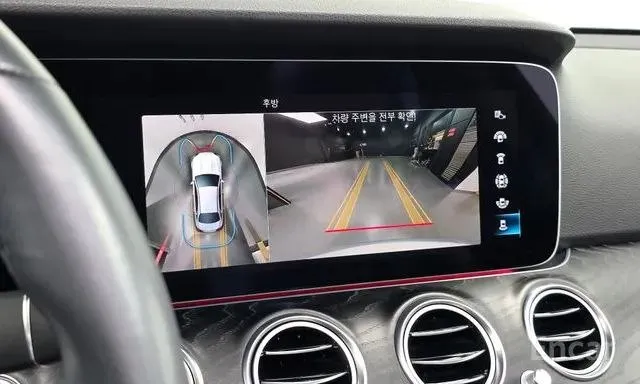 MERCEDES-BENZ E250 AVANTGARDE 2022