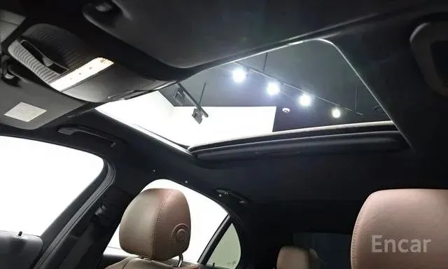 MERCEDES-BENZ E250 AVANTGARDE 2022
