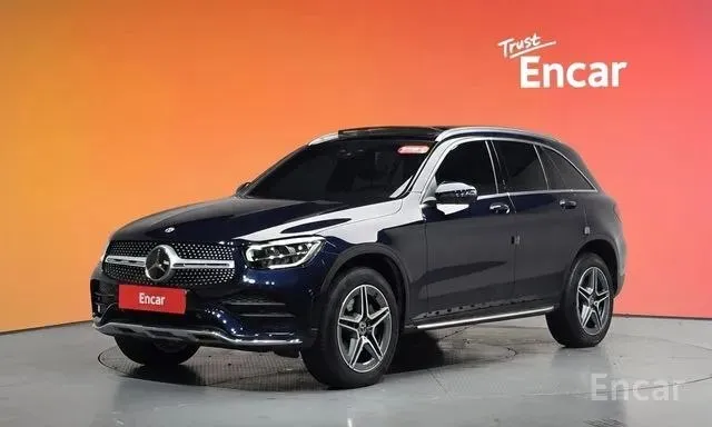 MERCEDES-BENZ GLC300E 4MATIC 2022