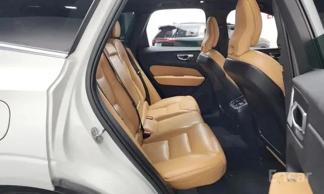 VOLVO XC60 B5 ULTIMATE BRIGHT 2023