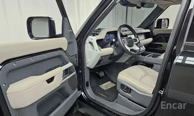 LAND ROVER DEFENDER SE 2022