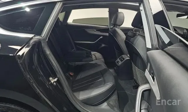 AUDI A5 40TFSI QUATTRO SPORTBACK 2022