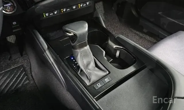 LEXUS ES300H LUXURY 2023