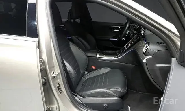 MERCEDES-BENZ C300 AMG LINE 2022