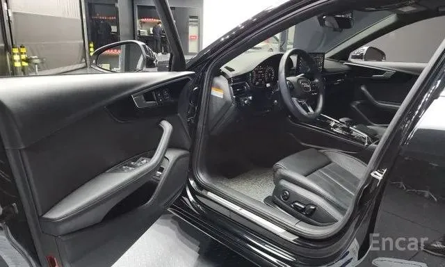 AUDI A4 PREMIUM 2022