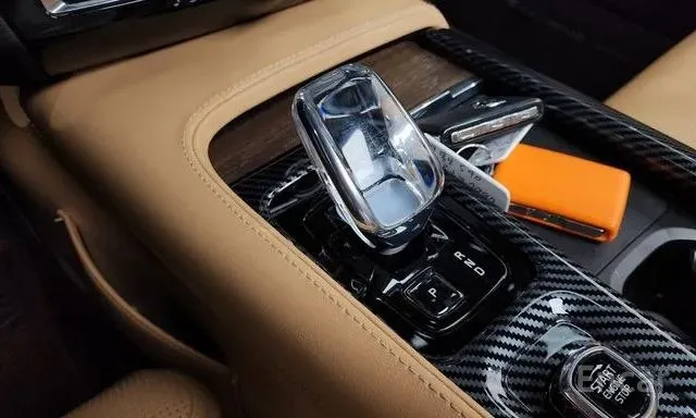 VOLVO S90 B6 ULTIMATE BRIGHT 2022