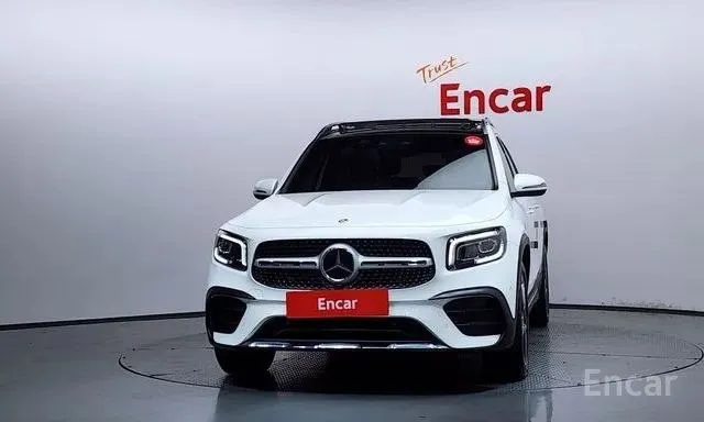 MERCEDES-BENZ GLB250 4MATIC 2022