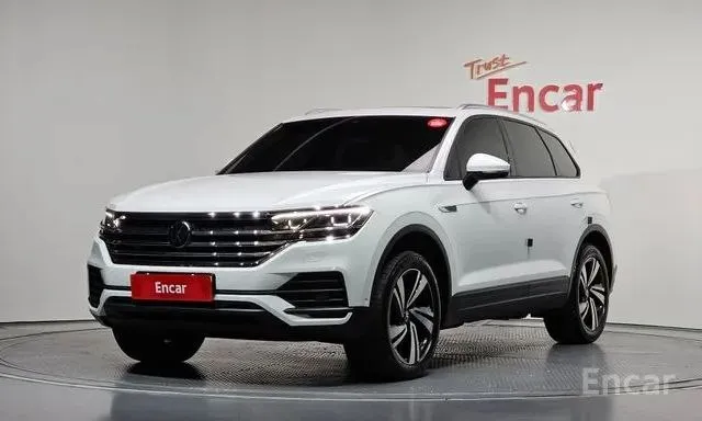 VOLKSWAGEN TOUAREG PREMIUM 2022
