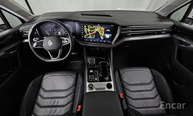 VOLKSWAGEN TOUAREG PREMIUM 2022