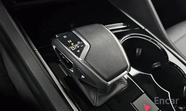 VOLKSWAGEN TOUAREG PREMIUM 2022