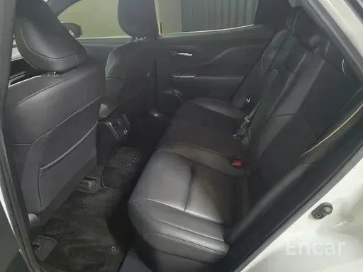 TOYOTA CROWN CROSSOVER HYBRID 2023