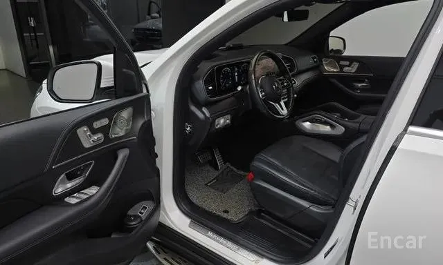 MERCEDES-BENZ GLS400D 4MATIC 2022