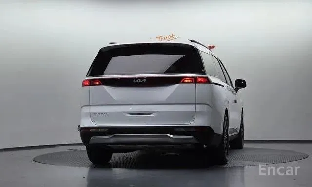 KIA CARNIVAL NOBLESSE 2022