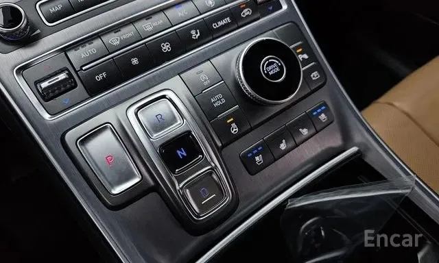 HYUNDAI SANTA FE 2022