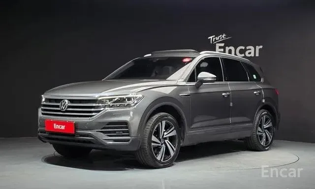 VOLKSWAGEN TOUAREG PREMIUM 2022