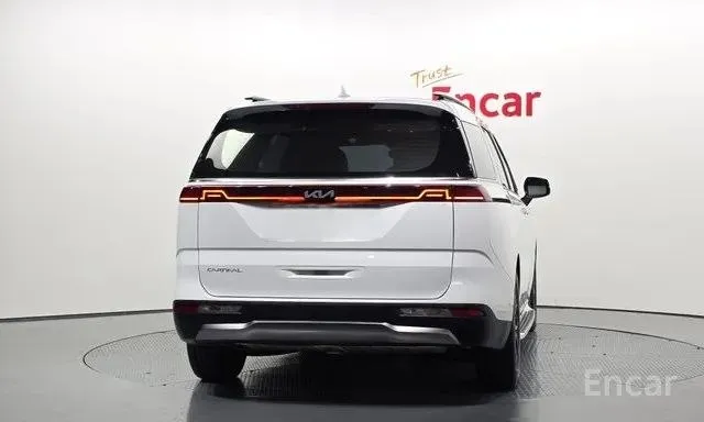 KIA CARNIVAL SIGNATURE 2022