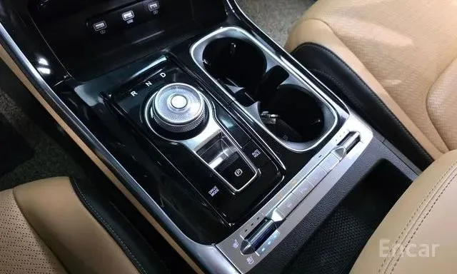 KIA CARNIVAL SIGNATURE 2022