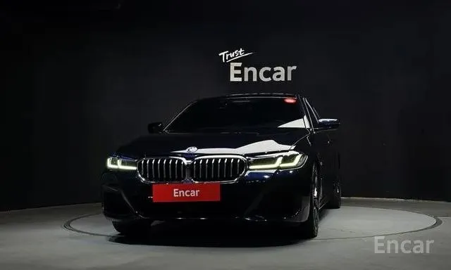 BMW 530E M-SPORT 2022