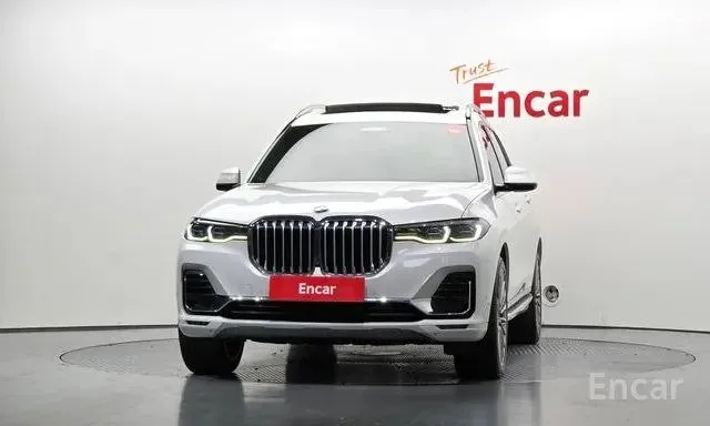 BMW X7 XDRIVE 40I DESIGN 2022