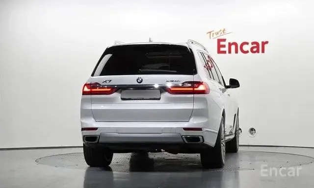 BMW X7 XDRIVE 40I DESIGN 2022