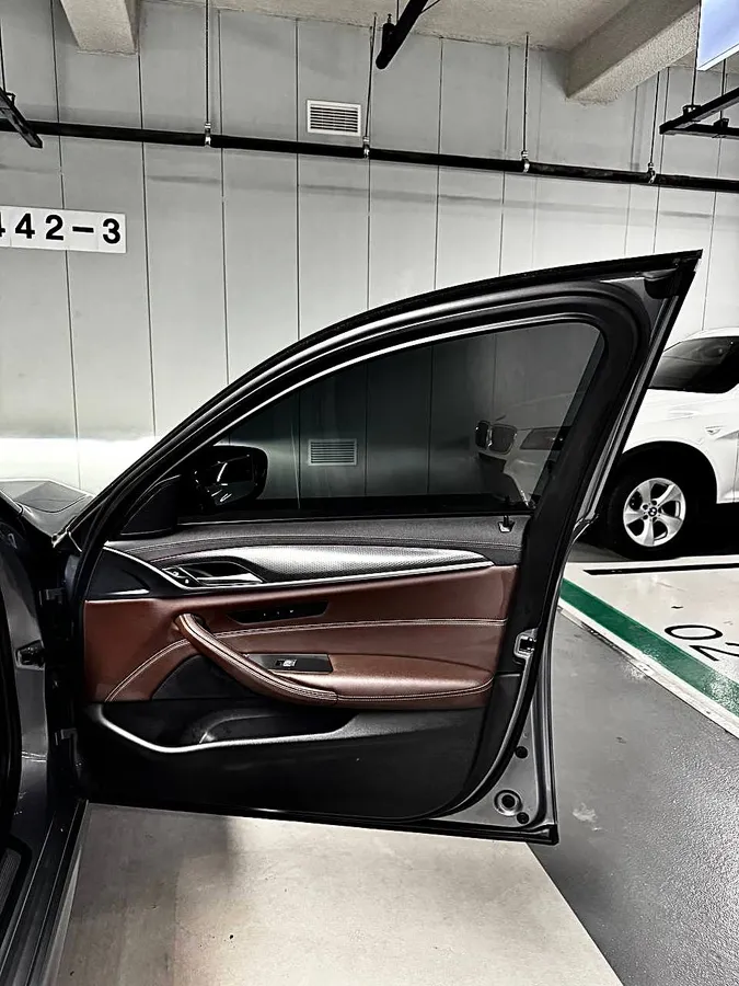 BMW 523D 2022