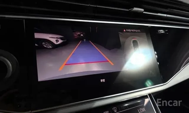 AUDI Q8 PREMIUM 2022