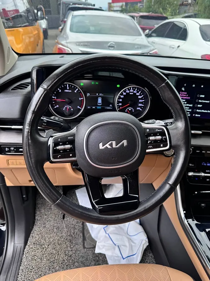KIA CARNIVAL 2022