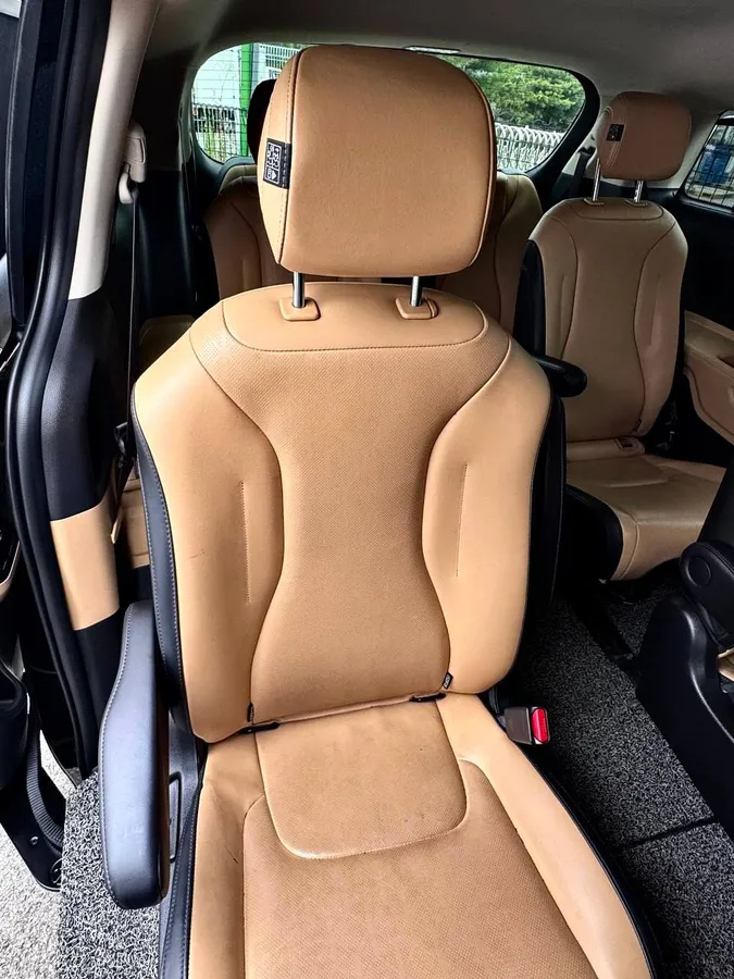KIA CARNIVAL 2022