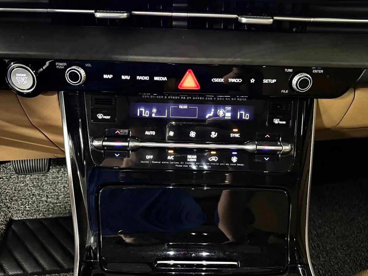 KIA CARNIVAL 2022