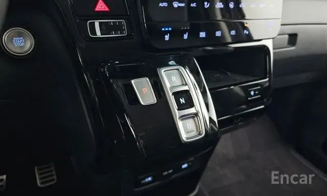 HYUNDAI STARIA LOUNGE INSPIRATION 2022