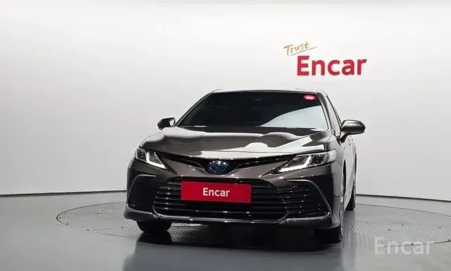 TOYOTA CAMRY LE HYBRID 2022