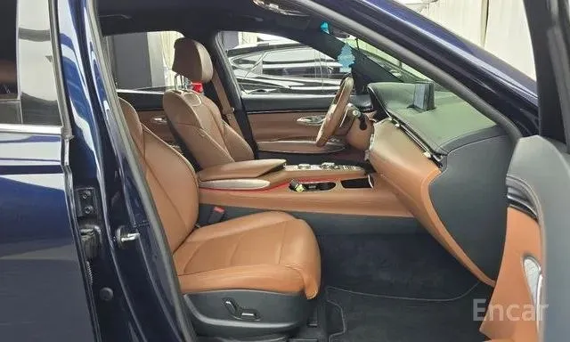 GENESIS GV70 2022