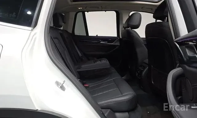 BMW X3 XDRIVE20I 2022