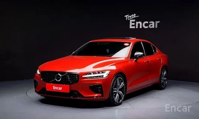 VOLVO S60 B5 R-DESIGN 2022