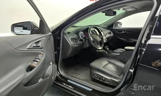 CHEVROLET MALIBU REDLINE 2022