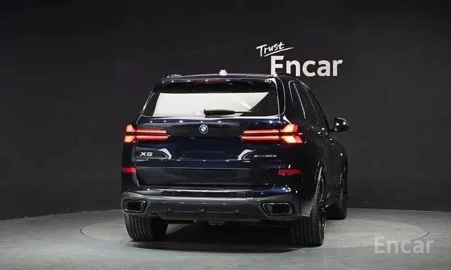 BMW X5 XDRIVE 50E M-SPORT 2023