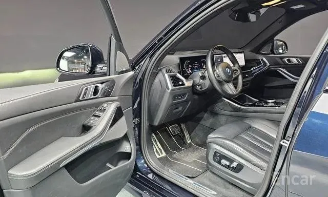 BMW X5 XDRIVE 50E M-SPORT 2023
