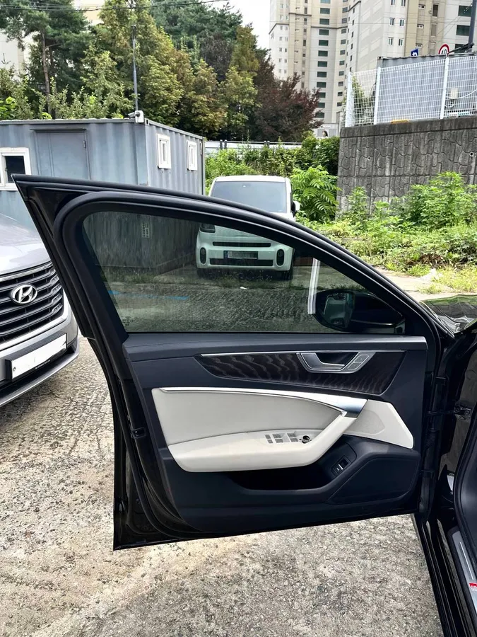 AUDI A6 45 TFSI QUATTRO 2023
