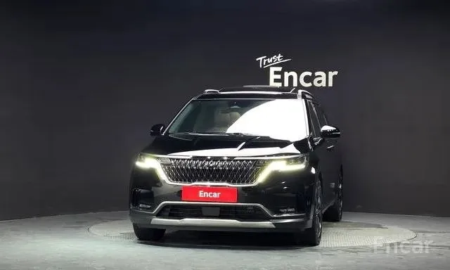 KIA CARNIVAL NOBLESSE 2023