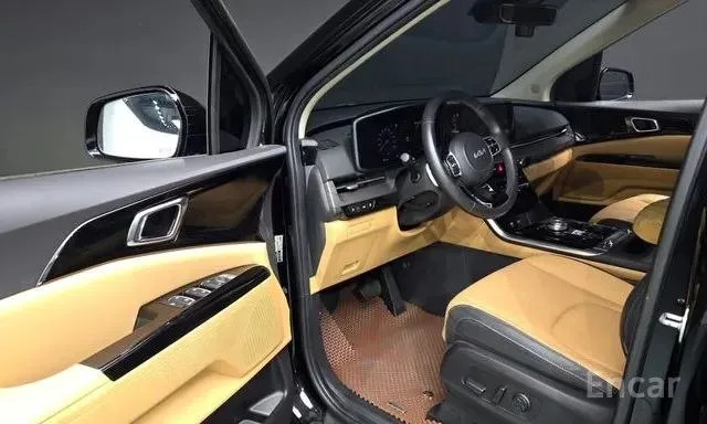 KIA CARNIVAL NOBLESSE 2023
