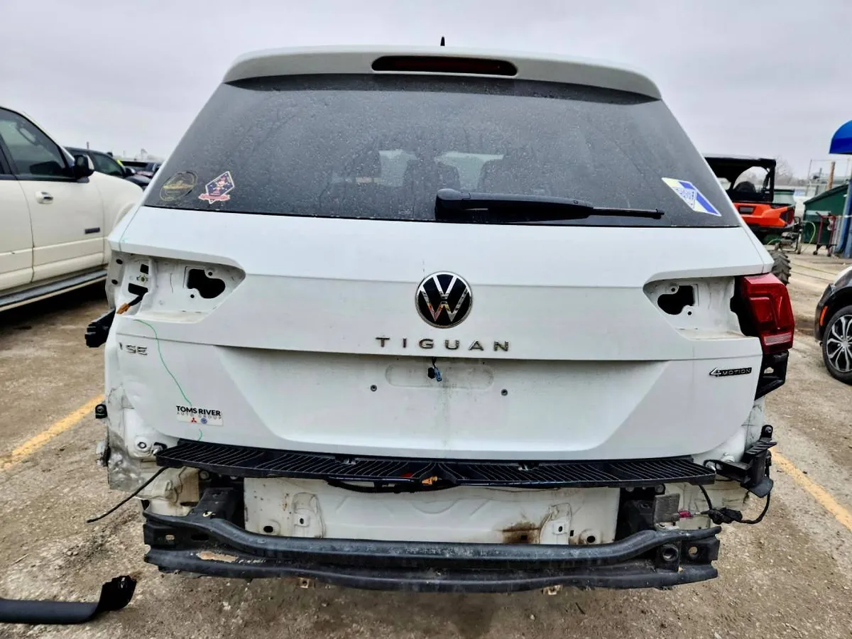 VOLKSWAGEN TIGUAN SE 2022