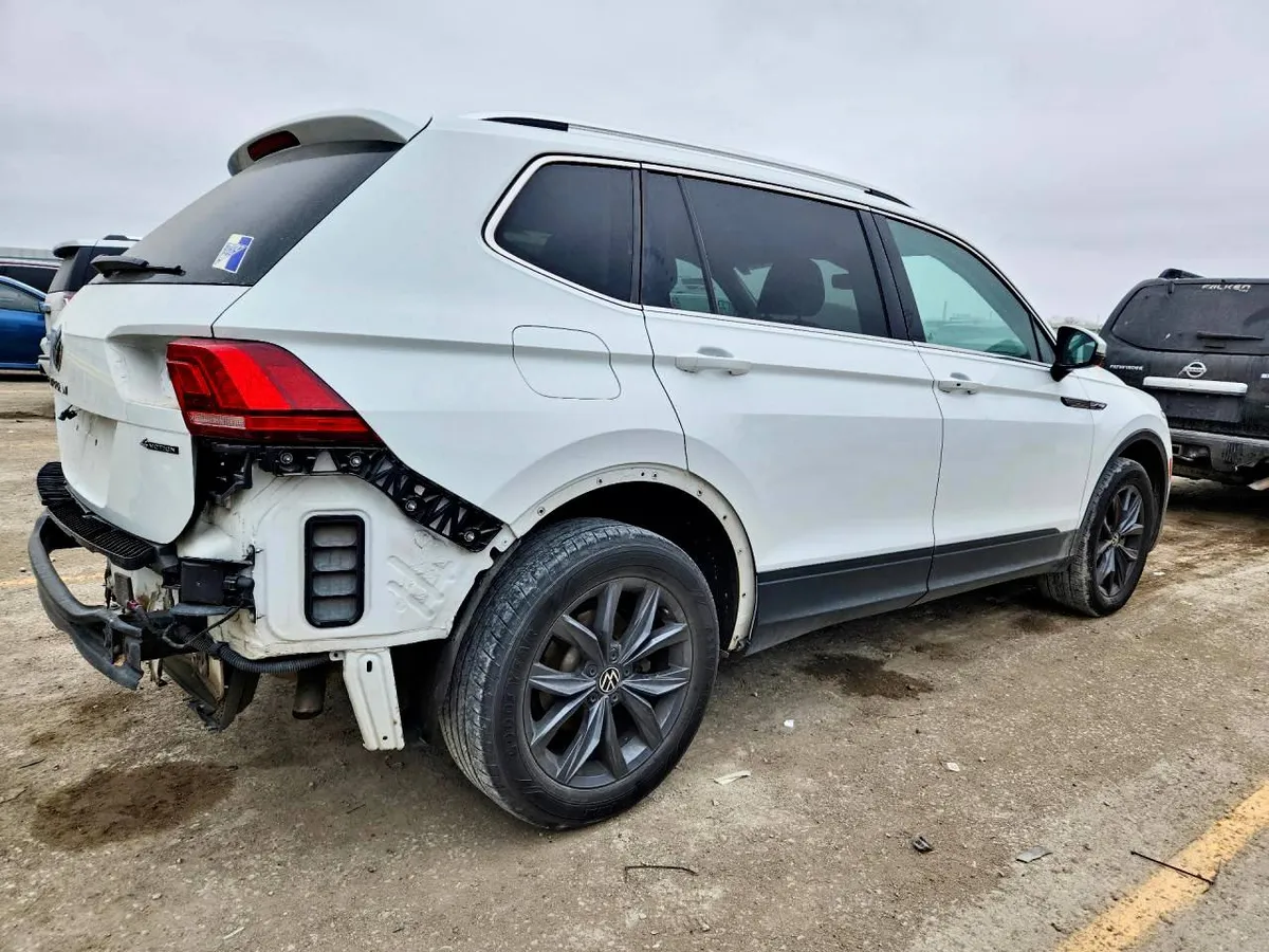 VOLKSWAGEN TIGUAN SE 2022