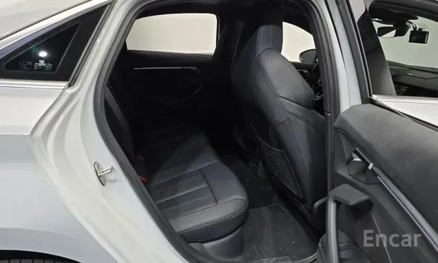 AUDI A3 PREMIUM 2022