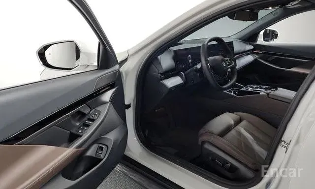 BMW 520I 2023